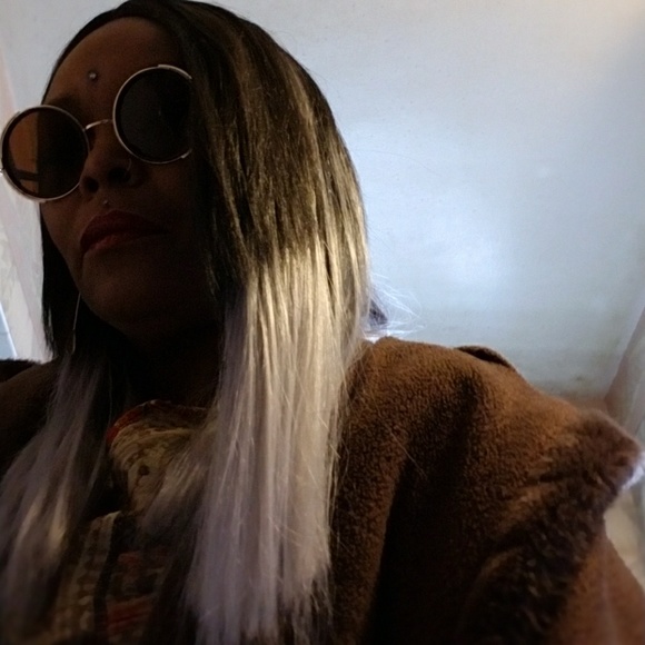 Ombre black and grey long bob!!! - Picture 2 of 4